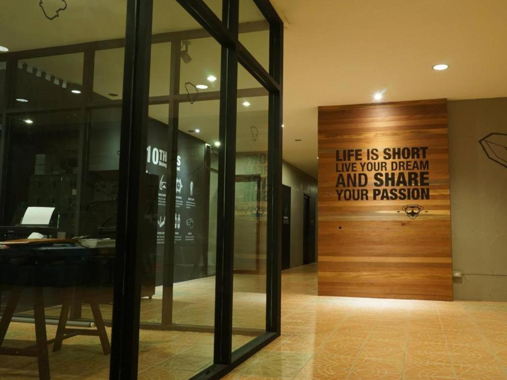 Monkey Dive Hostel Khaolak Καο Λακ Εξωτερικό φωτογραφία